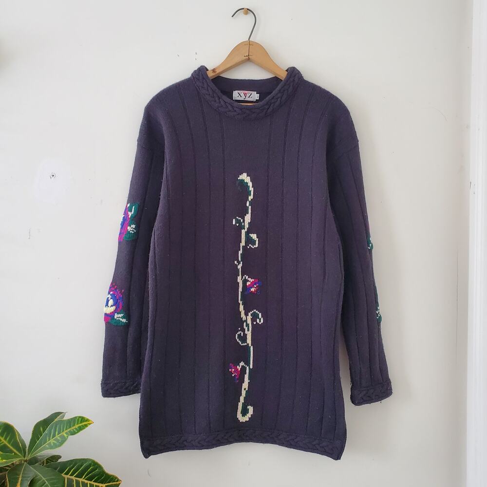 Vintage Silk Wool Embroidered Floral Tunic Sweater